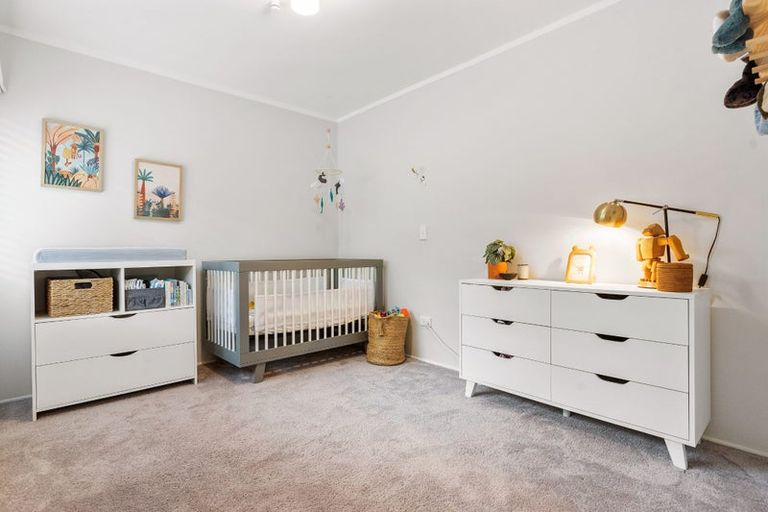 Photo of property in 33 Park Hill Road, Birkenhead, Auckland, 0626