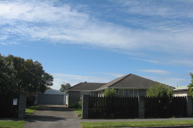 Photo of property in 58 Martbern Crescent, Bishopdale, Christchurch, 8053