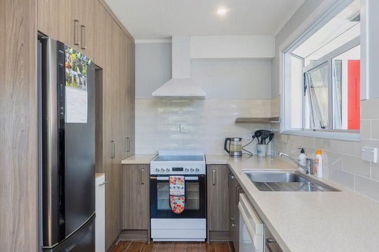 Photo of property in 141 Karioitahi Road, Waiuku, 2683