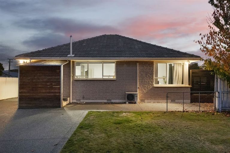 Photo of property in 5 Bethel Crescent, Bishopdale, Christchurch, 8053