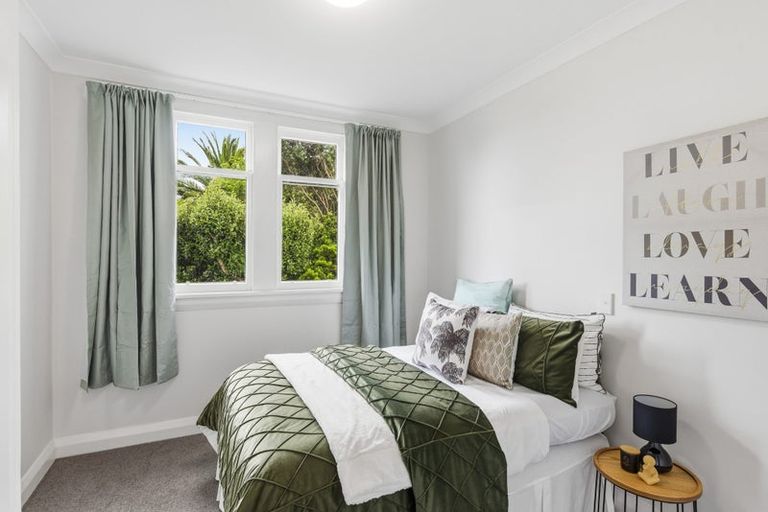 Photo of property in 15 Golf Road, Paraparaumu Beach, Paraparaumu, 5032