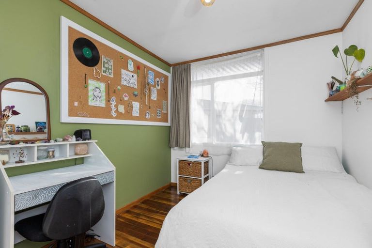 Photo of property in 27 Wycliffe Street, Onekawa, Napier, 4110