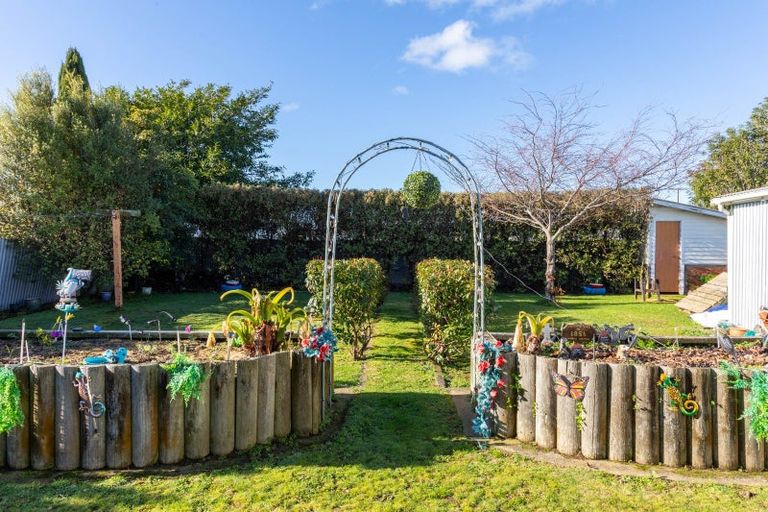 Photo of property in 69 Gordon Street, Dannevirke, 4930