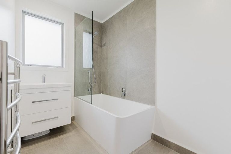 Photo of property in 53 Maxwells Line, Awapuni, Palmerston North, 4412