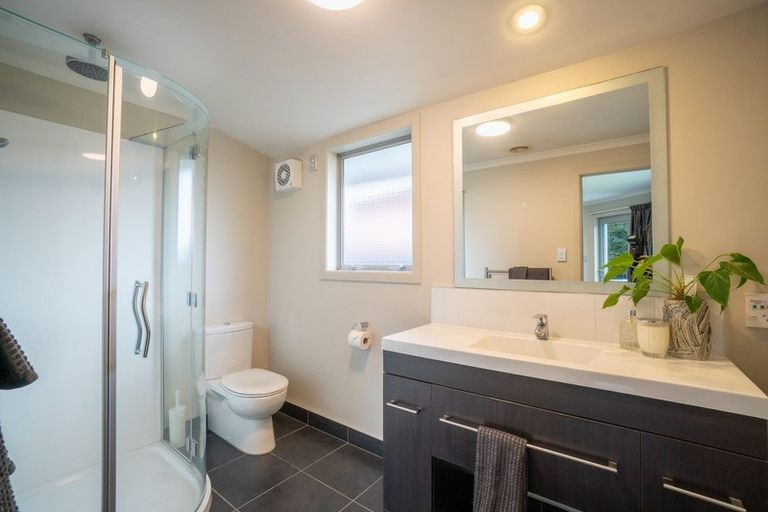 Photo of property in 3 Peppertree Glade, Kelvin Grove, Palmerston North, 4414