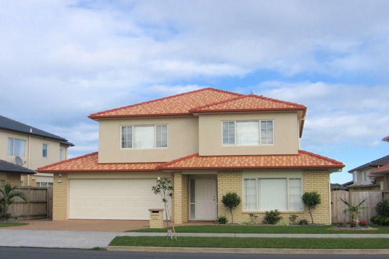 Photo of property in 93 Middlefield Drive, Flat Bush, Auckland, 2016