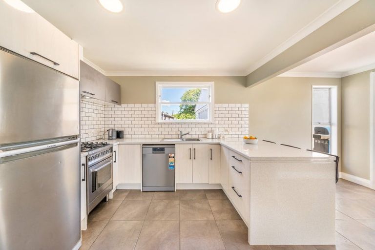 Photo of property in 1045 Fergusson Drive, Clouston Park, Upper Hutt, 5018