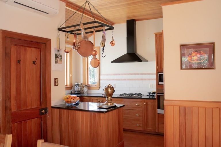 Photo of property in 1661 North Eyre Road, West Eyreton, Rangiora, 7475