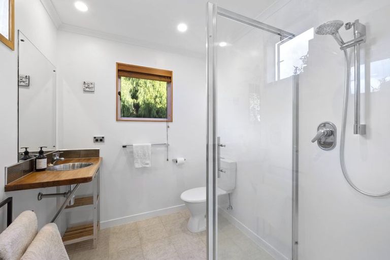 Photo of property in 157c Heta Road, Highlands Park, New Plymouth, 4312