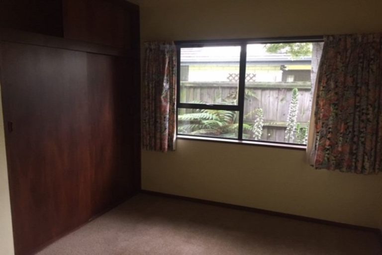 Photo of property in 30a Strowan Road, Strowan, Christchurch, 8052