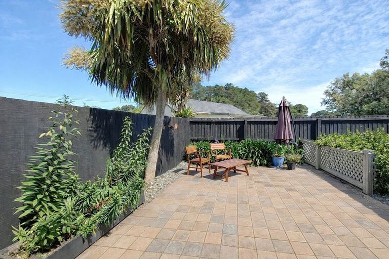 Photo of property in 4/64 Lonsdale Street, New Brighton, Christchurch, 8083