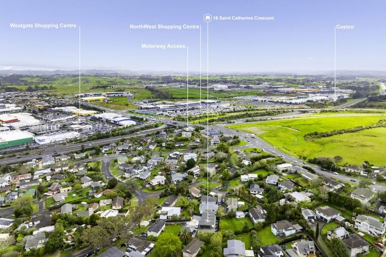 Photo of property in 16a Saint Catherine Crescent, West Harbour, 0618