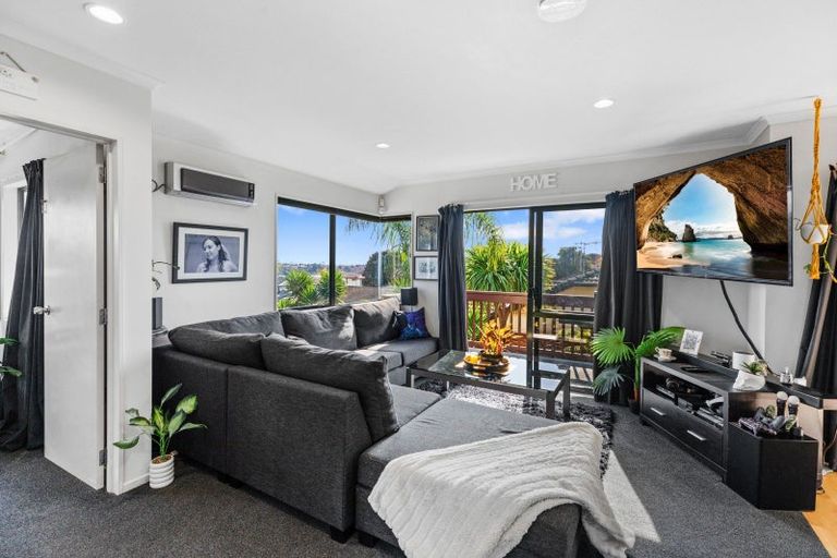 Photo of property in 66 Village Park Drive, Welcome Bay, Tauranga, 3112