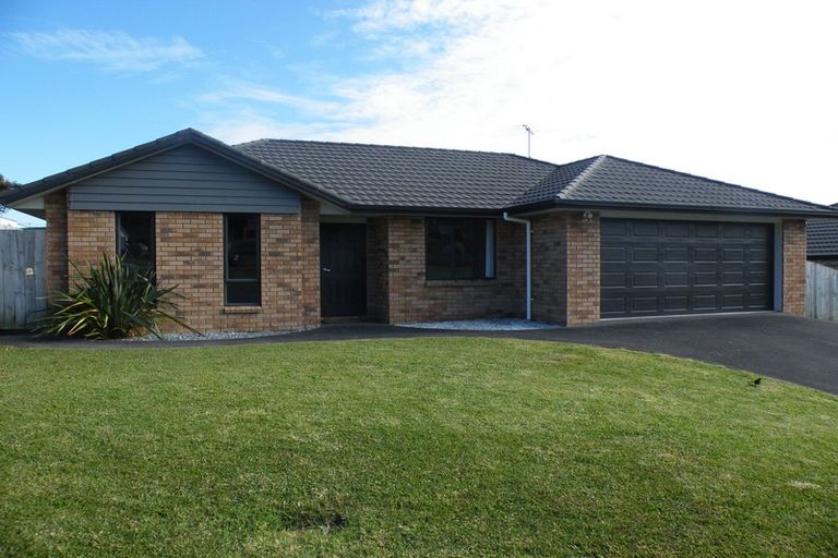 Photo of property in 12 Barwick Place, Stanmore Bay, Whangaparaoa, 0932