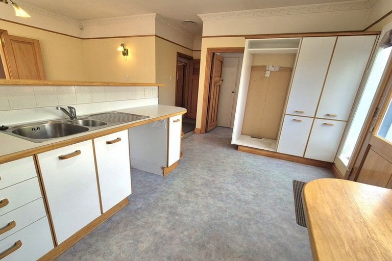 Photo of property in 22 Rossiter Avenue, Waterloo, Lower Hutt, 5011