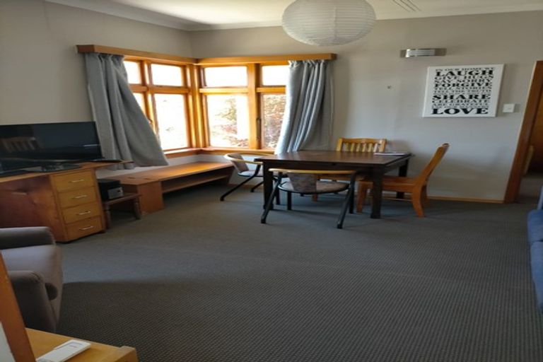 Photo of property in 35 Branxholm Street, Roxburgh, 9500