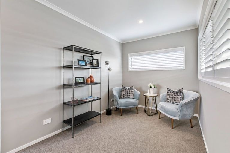 Photo of property in 2 Walter Lawry Road, Paerata, Pukekohe, 2124