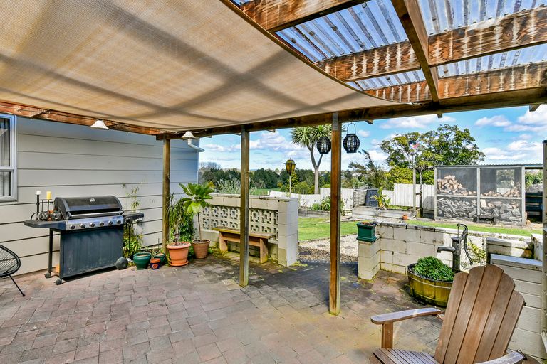 Photo of property in 14 Snowden Place, Opaheke, Papakura, 2113