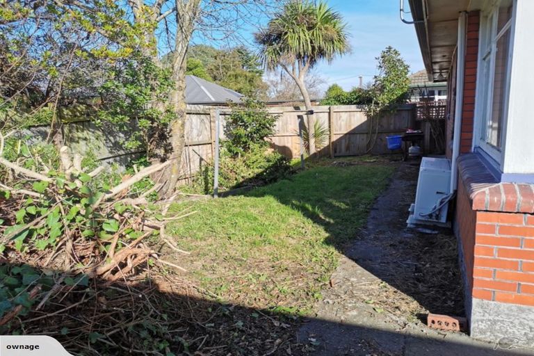 Photo of property in 300 Withells Road, Avonhead, Christchurch, 8042