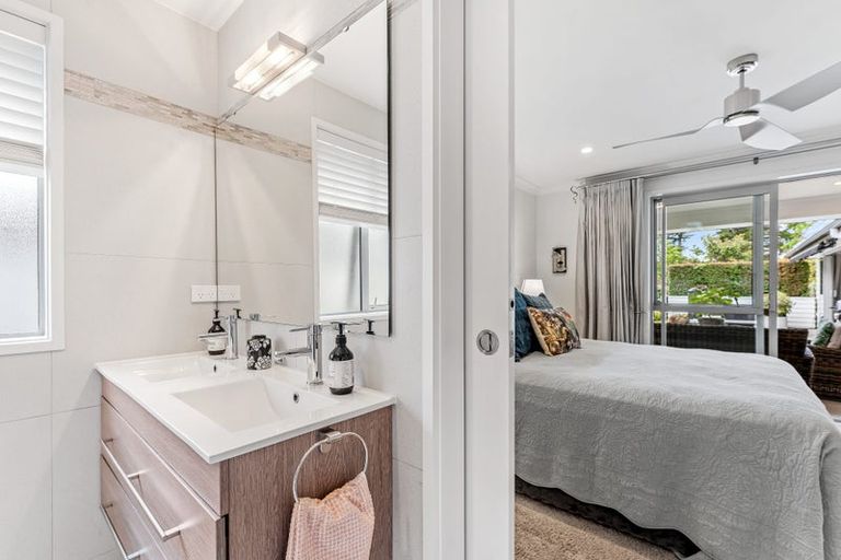 Photo of property in 11 Kelly Greens, Silverdale, 0932