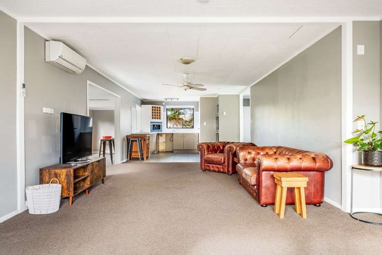 Photo of property in 318 Inland Road, Helensville, 0875