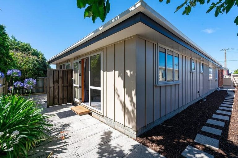 Photo of property in 60 Young Street, Saint Kilda, Dunedin, 9012