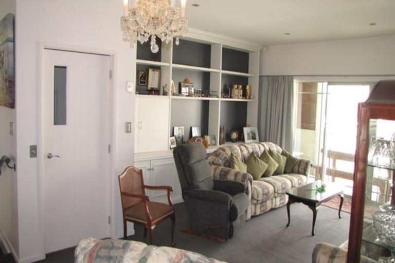 Photo of property in Harbour View, 6/100 Customhouse Street, Gisborne, 4010