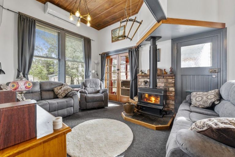 Photo of property in 7 Kaipi Street, Manaia, 4612