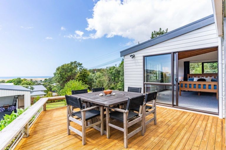 Photo of property in 2 Cullen Street, Mangawhai Heads, Mangawhai, 0505