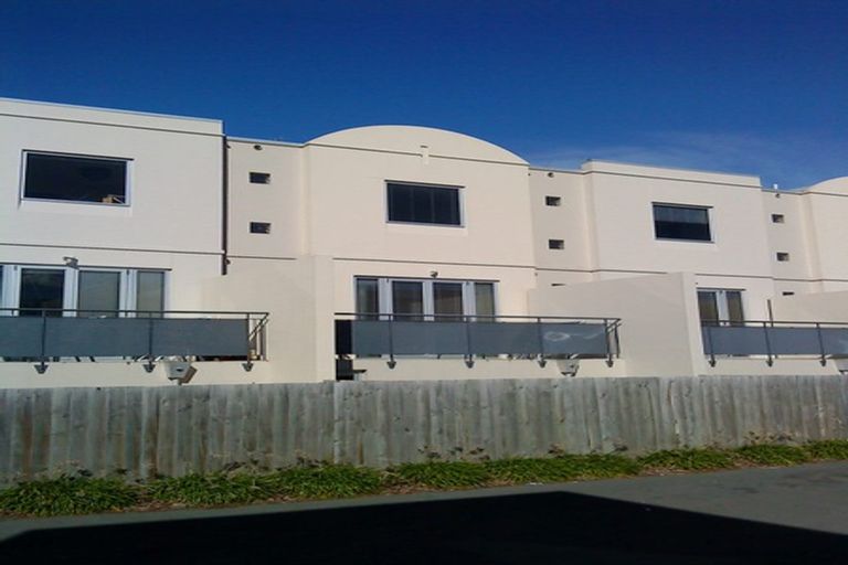 Photo of property in 8/5 Cross Street, Phillipstown, Christchurch, 8011