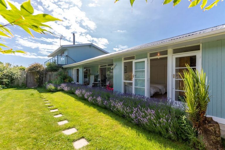 Photo of property in 20a Swindells Road, Waikuku Beach, 7473