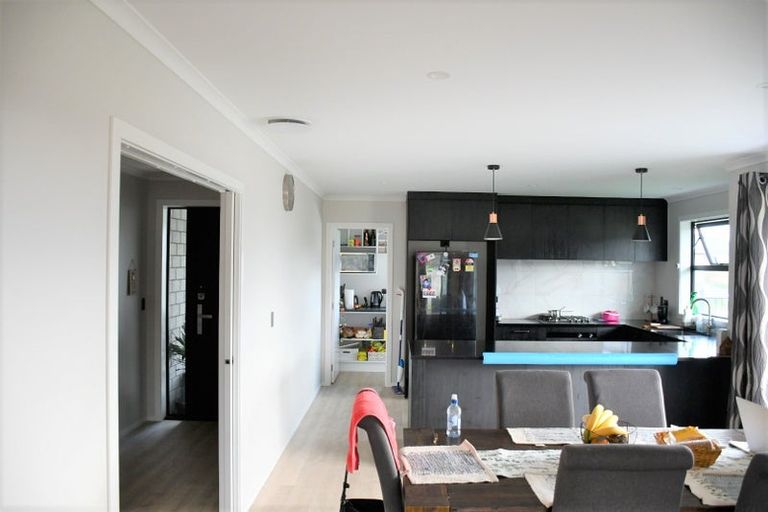 Photo of property in 32 Keerangi Place, Rototuna North, Hamilton, 3210