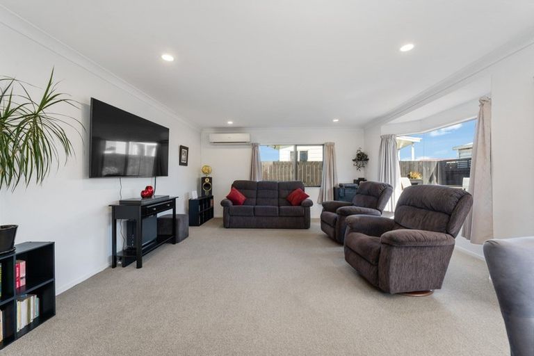 Photo of property in 56c Hartford Avenue, Papamoa Beach, Papamoa, 3118