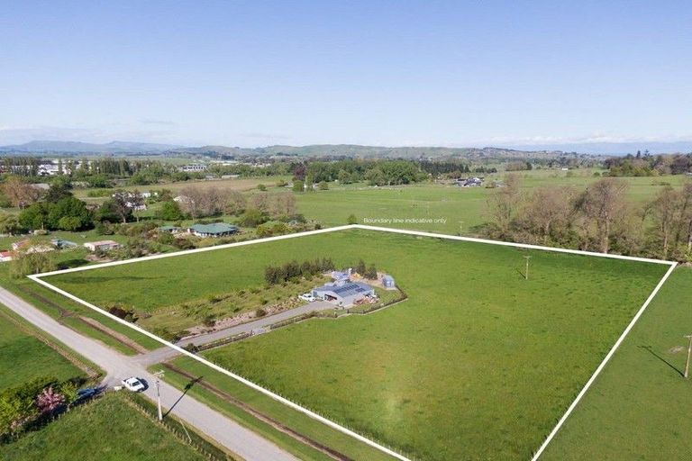 Photo of property in 28c Lindsay Road, Waipukurau, 4283