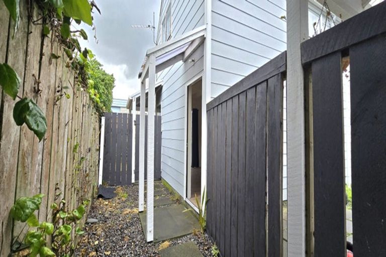 Photo of property in 48c Harrison Street, Whanganui, 4500