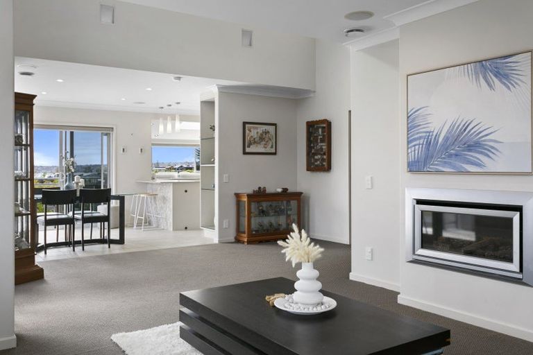 Photo of property in 13 Pokaka Crescent, Wharewaka, Taupo, 3330