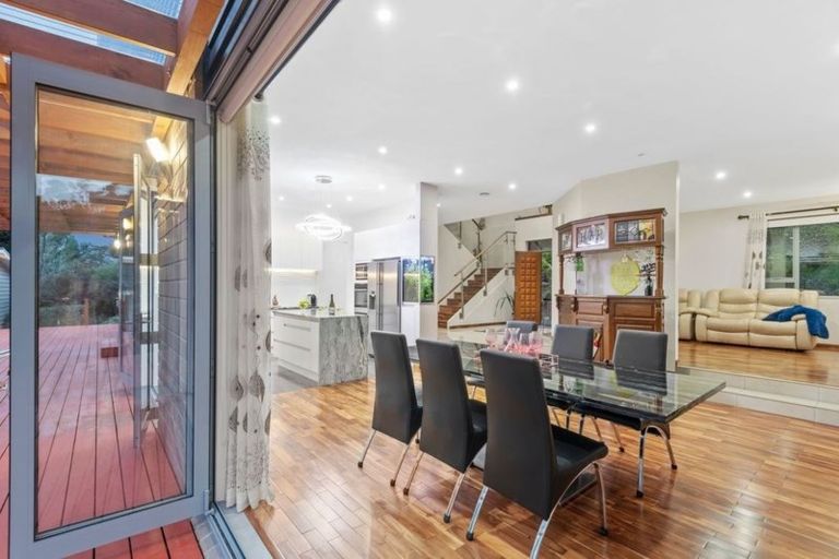 Photo of property in 16 Hobson Heights Road, Lucas Heights, Auckland, 0632