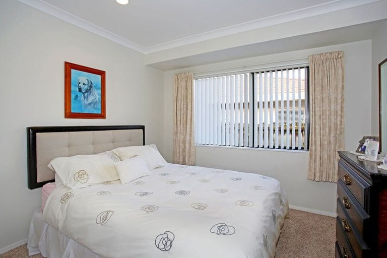 Photo of property in 11 Cloverlea Place, Pukekohe, 2120
