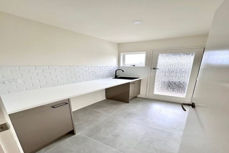 Photo of property in 20 Tiverton Crescent, Whalers Gate, New Plymouth, 4310