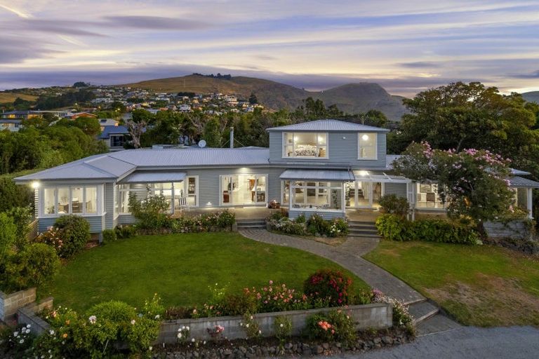 Photo of property in 211 Major Hornbrook Road, Mount Pleasant, Christchurch, 8081