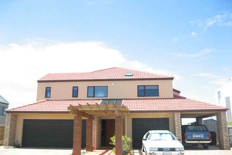 Photo of property in 11 Driftwood Lane, Waimairi Beach, Christchurch, 8083