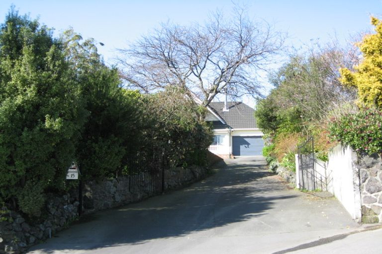 Photo of property in 15 Dyers Pass Road, Cashmere, Christchurch, 8022