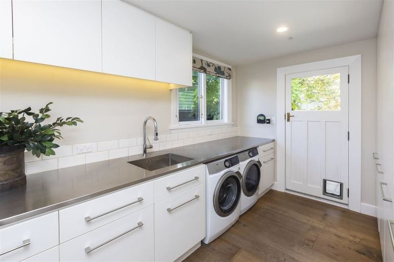 Photo of property in 37 Winchester Street, Merivale, Christchurch, 8014