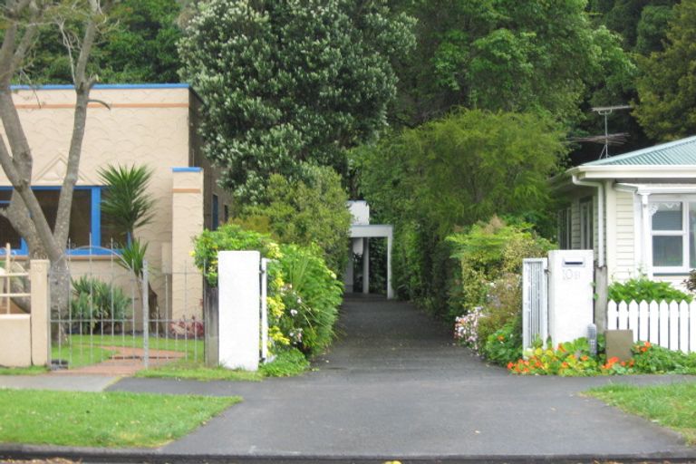 Photo of property in 20 Tatariki Street, Rosehill, Papakura, 2113
