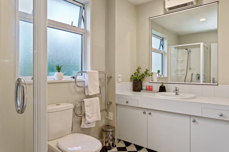 Photo of property in 8/24 Mansfield Avenue, St Albans, Christchurch, 8014