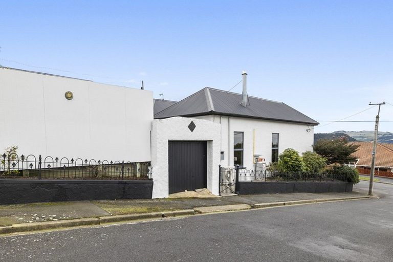 Photo of property in 35 Falkland Street, Maori Hill, Dunedin, 9010