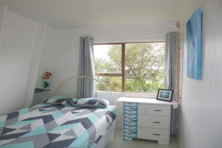 Photo of property in 43 Hillview Road, Waihi Beach, 3611