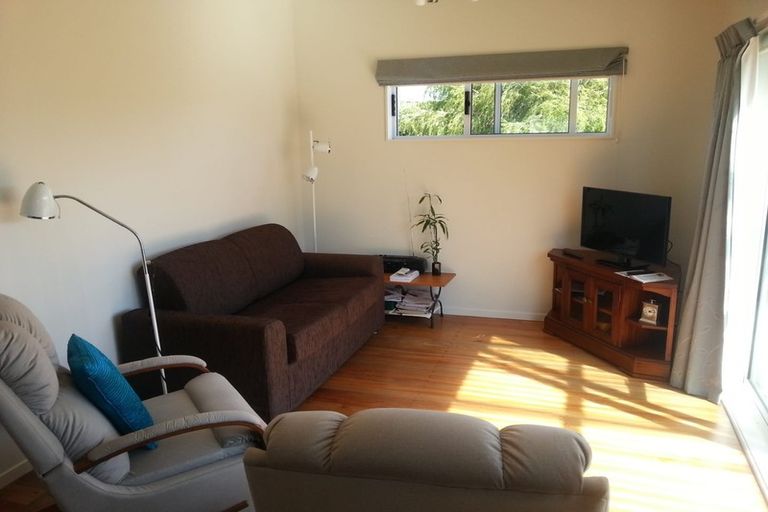 Photo of property in 6 Eatwell Avenue, Paraparaumu Beach, Paraparaumu, 5032