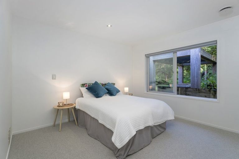 Photo of property in 56 Rewa Rewa Valley, Tairua, 3508