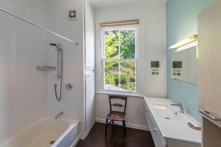 Photo of property in 348 The Terrace, Te Aro, Wellington, 6011